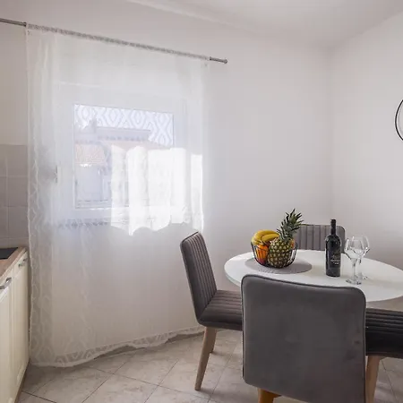 Appartement Calma Beachfront Podstrana